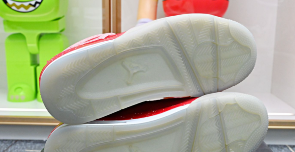 Air Jordan 4 Retro 'Oklahoma Sooners' PE - Image 5