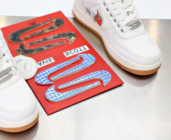 Travis Scott x Air Force 1 'Sail' - Image 5