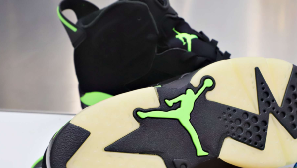 Air Jordan 6 Retro 'Electric Green' - Image 5