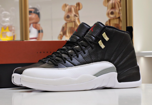 Air Jordan 12 Retro 'Playoff' 2022 - Image 2