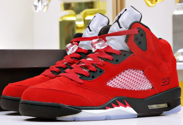 Air Jordan 5 Retro 'Raging Bull' 2021 - Image 2