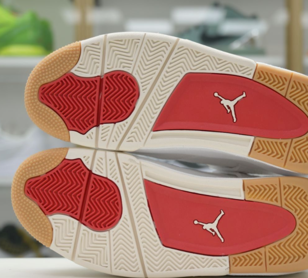 Levi's x Air Jordan 4 Retro 'White Denim' - Image 5